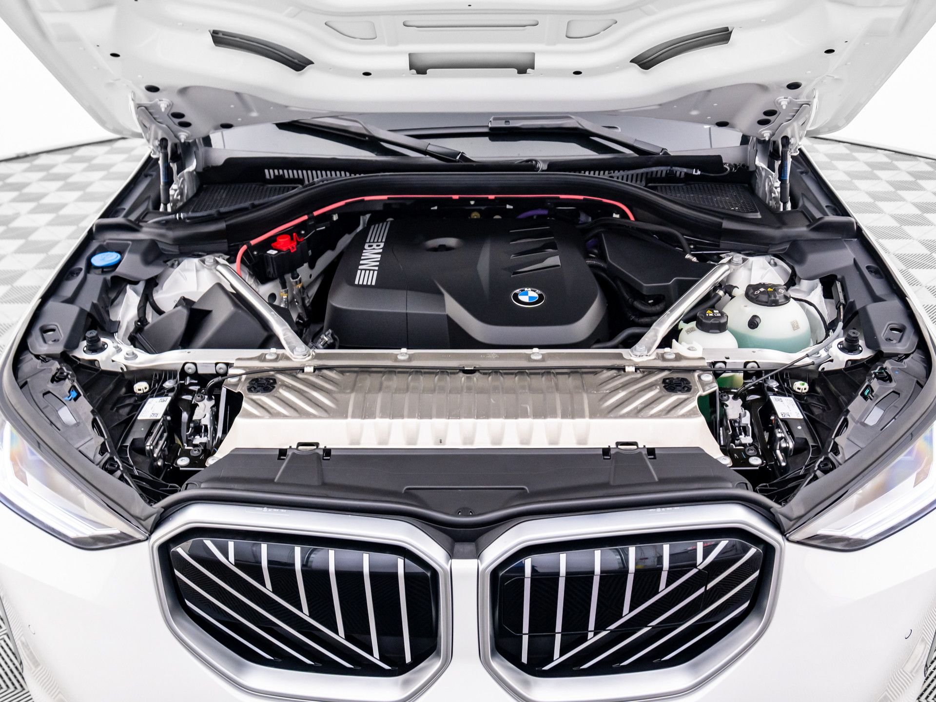 Certified Used 2026 Alpine White BMW 30 xDrive image 27