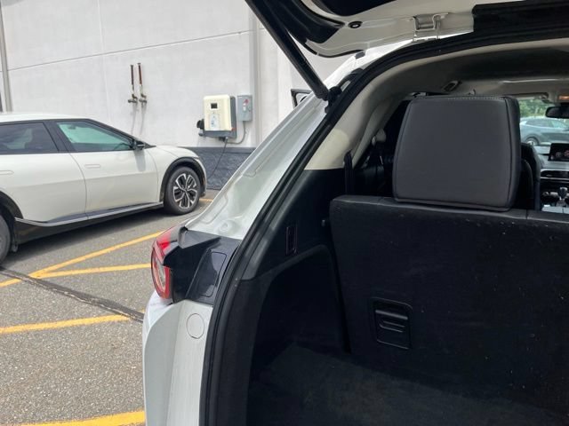 Used 2020 Snowflake White Pearl Mica Mazda Touring image 18