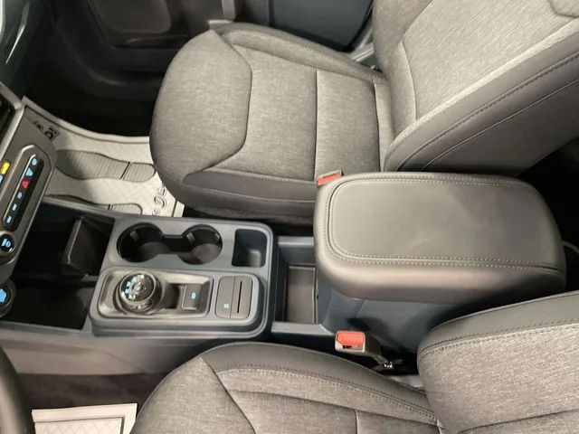 New 2026 Space White Metallic Ford XLT image 20