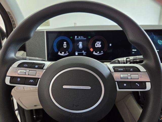 New 2026 White Hyundai SEL FWD image 22