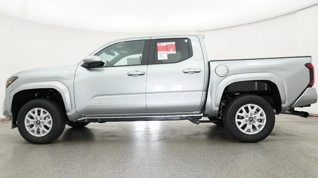New 2026 Celestial Silver Metallic Toyota SR5 image 2