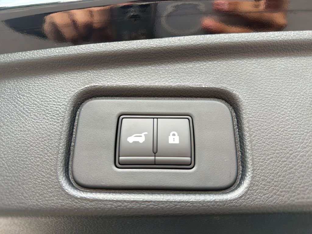 New 2026 Nissan Pathfinder SL 4D Sport Utility