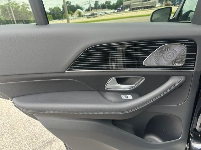 New 2026 Obsidian Black Metallic Mercedes-Benz GLE 350 image 16