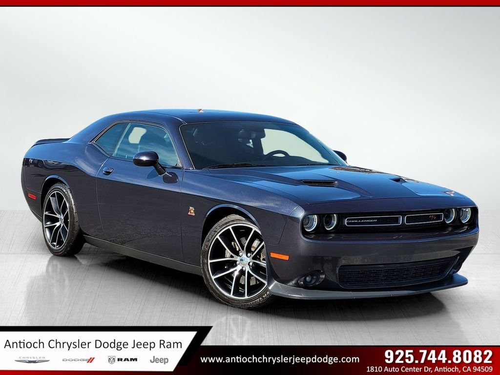 2016 Dodge Challenger Scat Pack