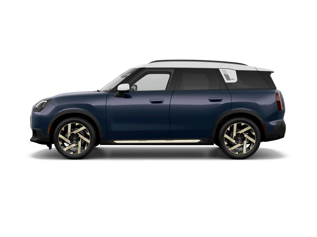 New 2027 Indigo Sunset Blue Metallic MINI ICONIC image 4