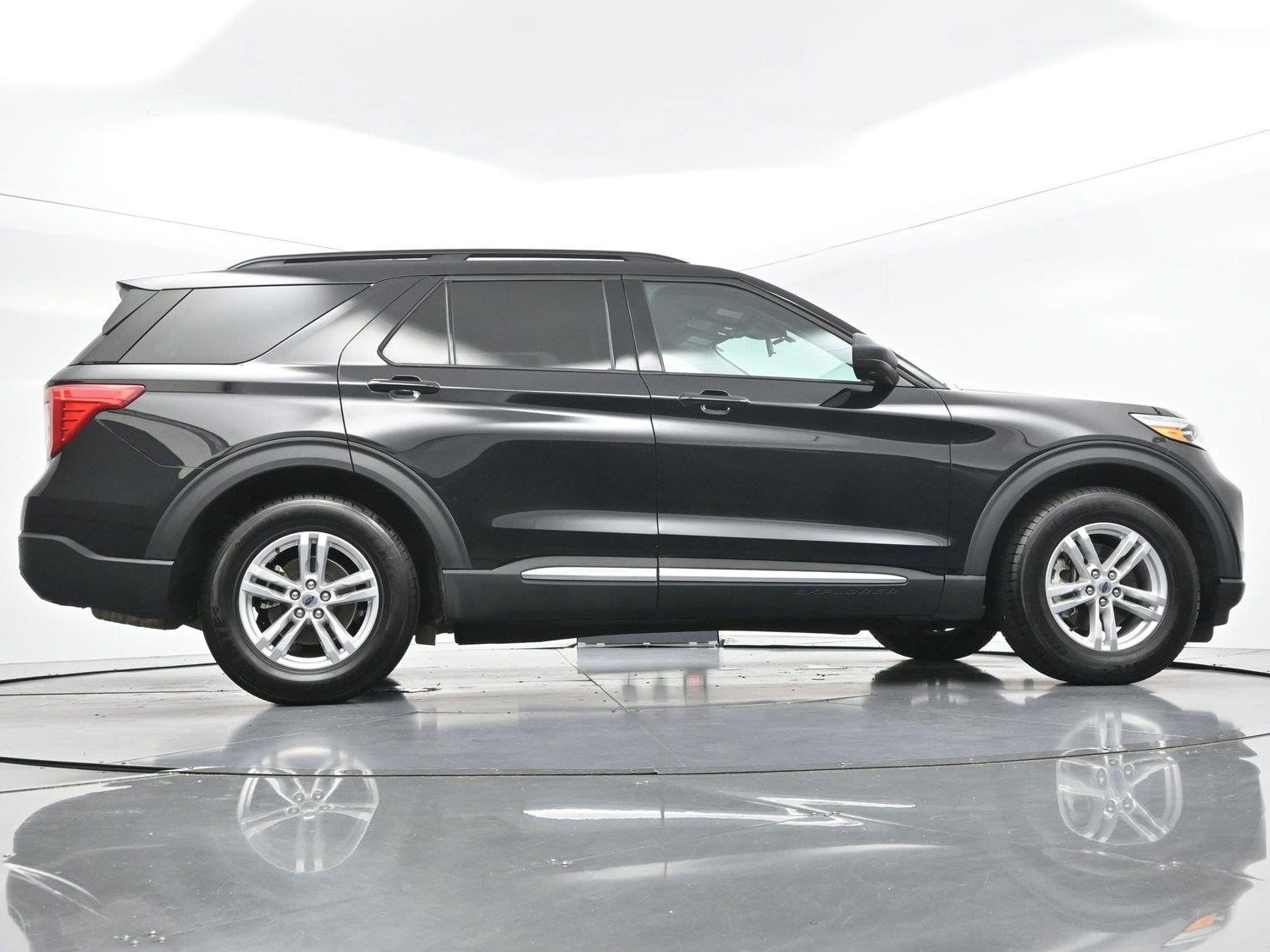 Used 2022 Agate Black Ford XLT image 52