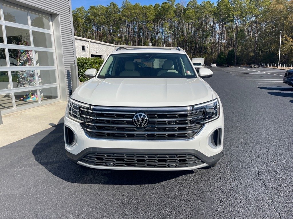 2026 Volkswagen Atlas SE w/Tech - Photo 2