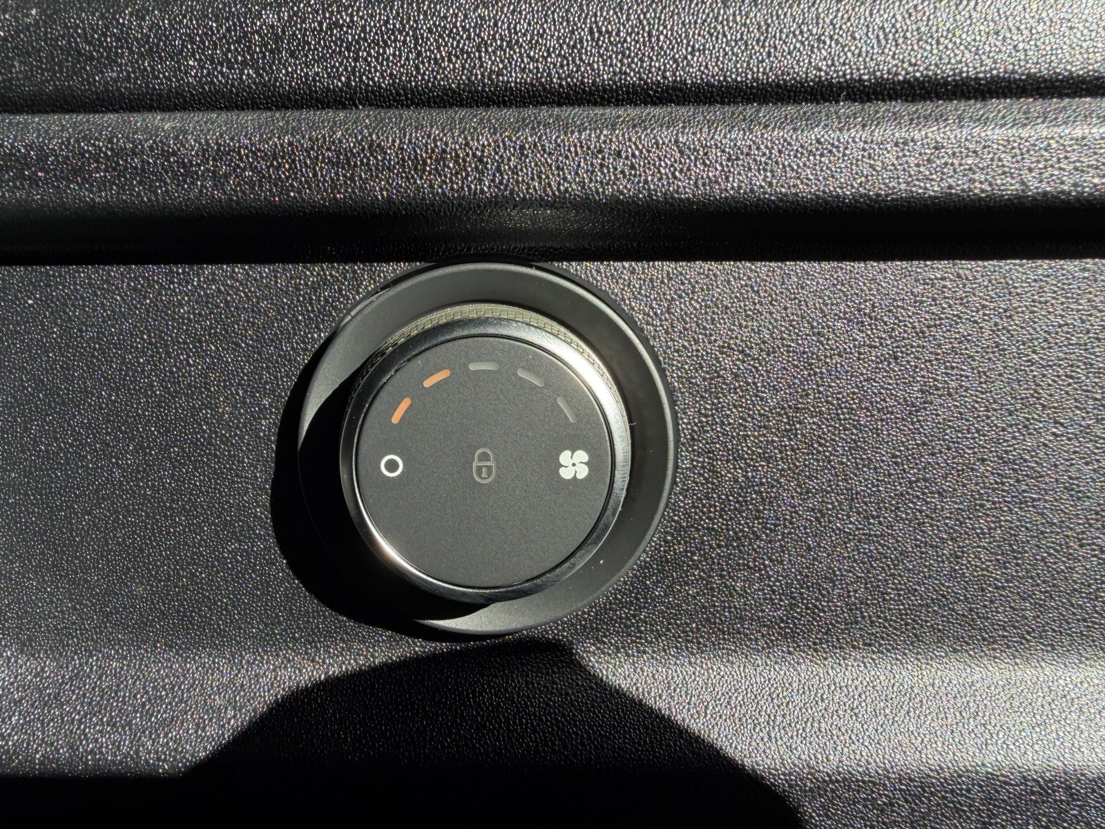 2026 Land Rover Defender V8 - Photo 32