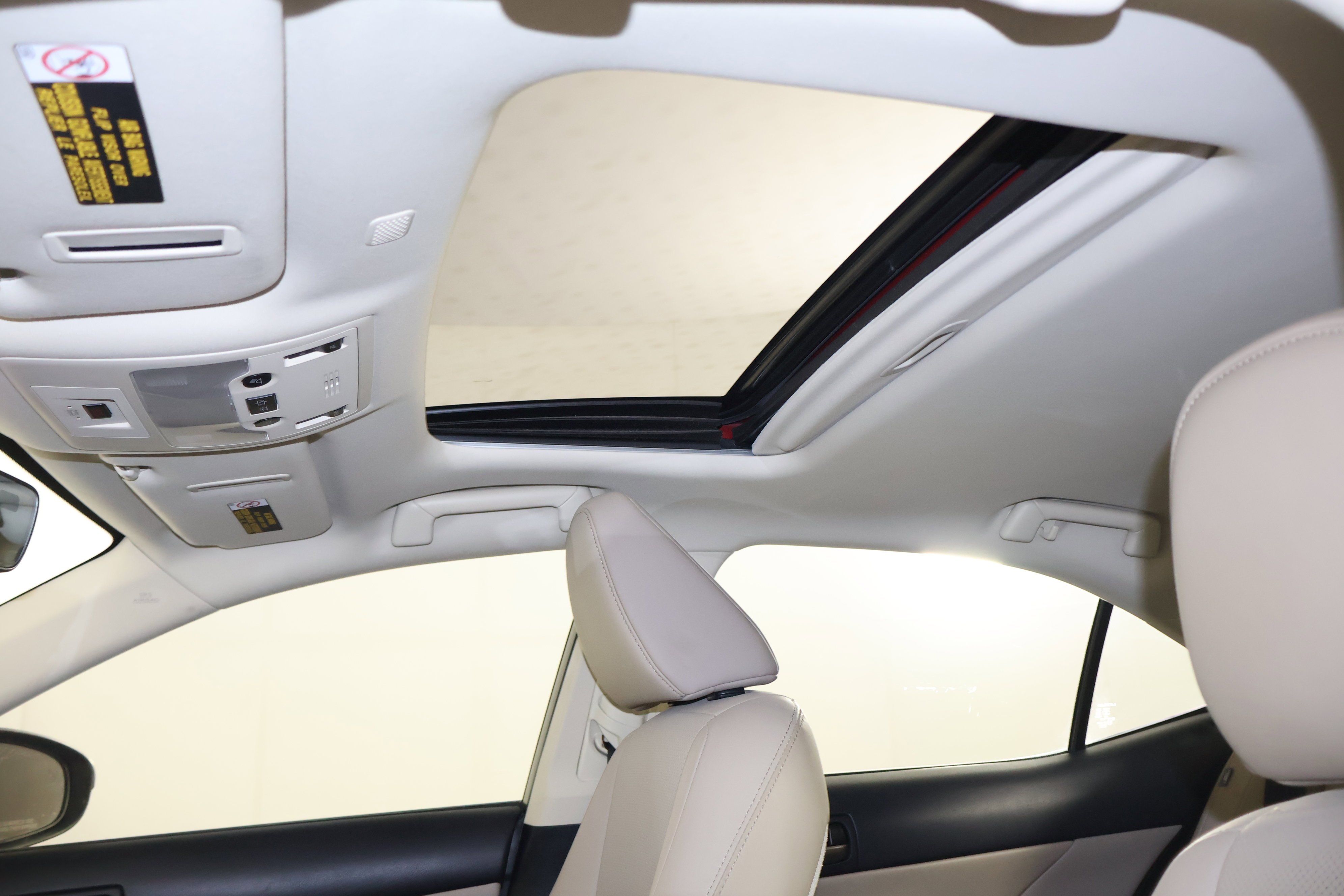 2019 Lexus IS 300 - Photo 43