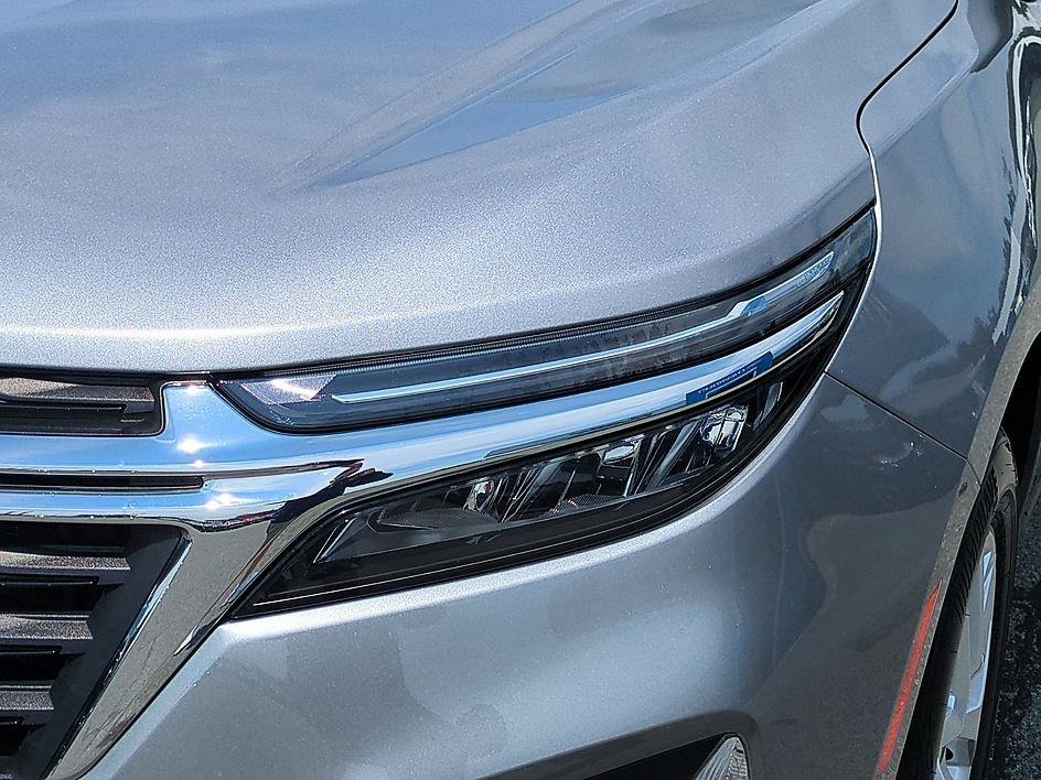 Used 2024 Sterling Gray Metallic Chevrolet LT image 9