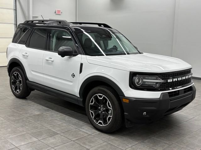 Used 2025 White Ford Outer Banks image 1