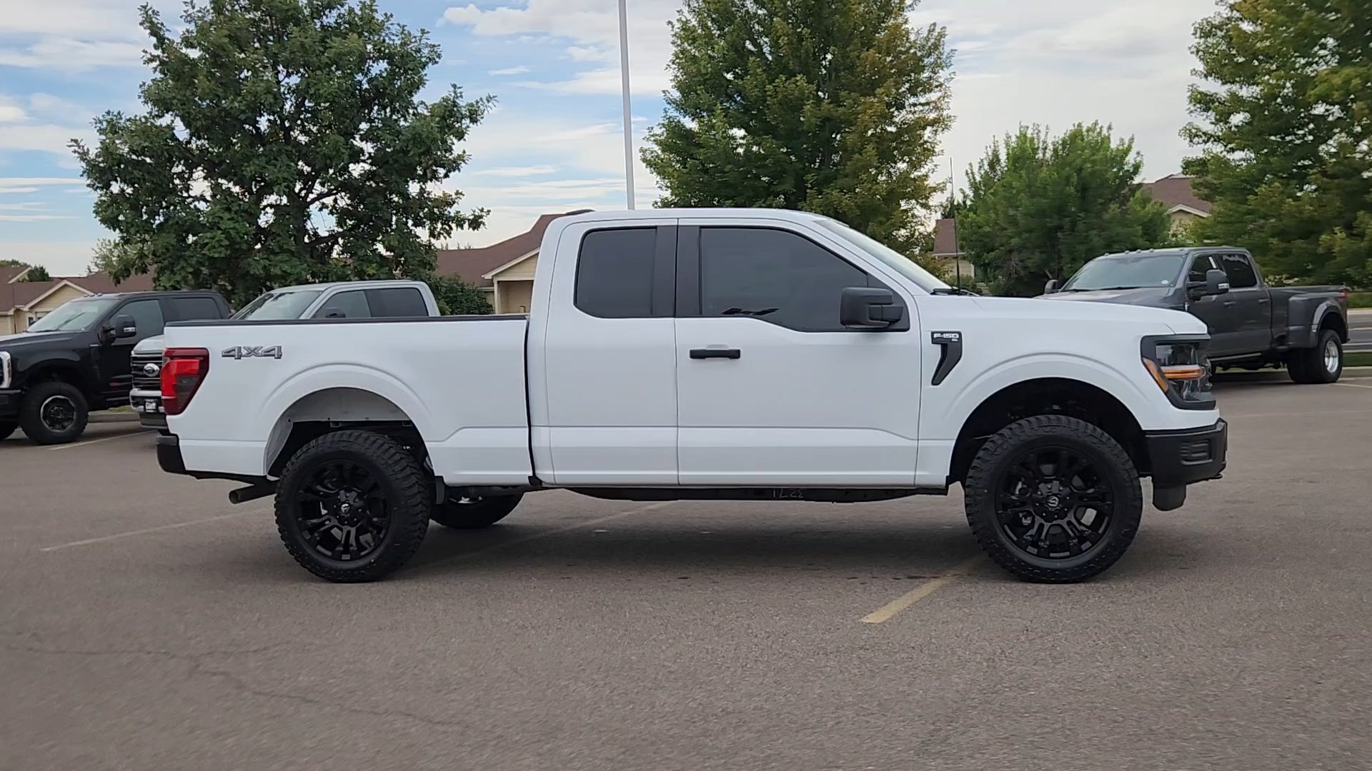 New 2026 Oxford White Ford XL image 10
