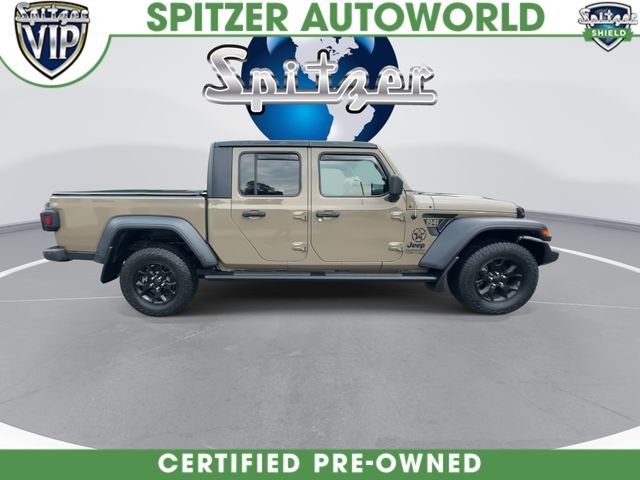 Used 2020 Gator Clearcoat Jeep Sport image 4