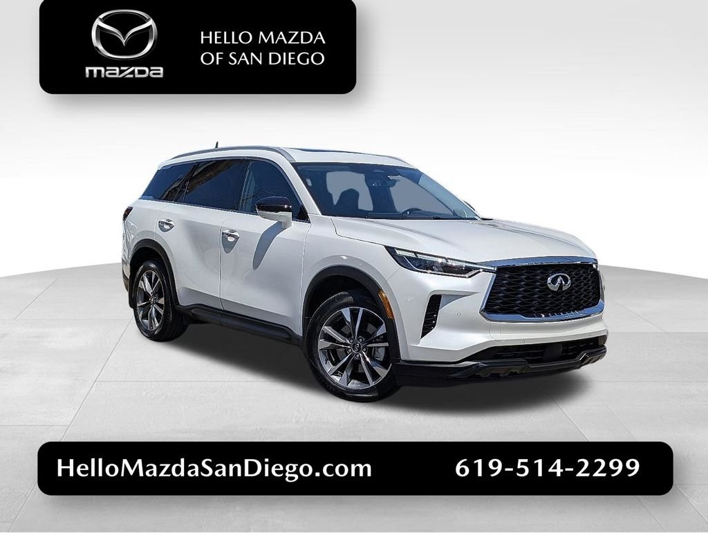 2025 INFINITI QX60 LUXE's photo