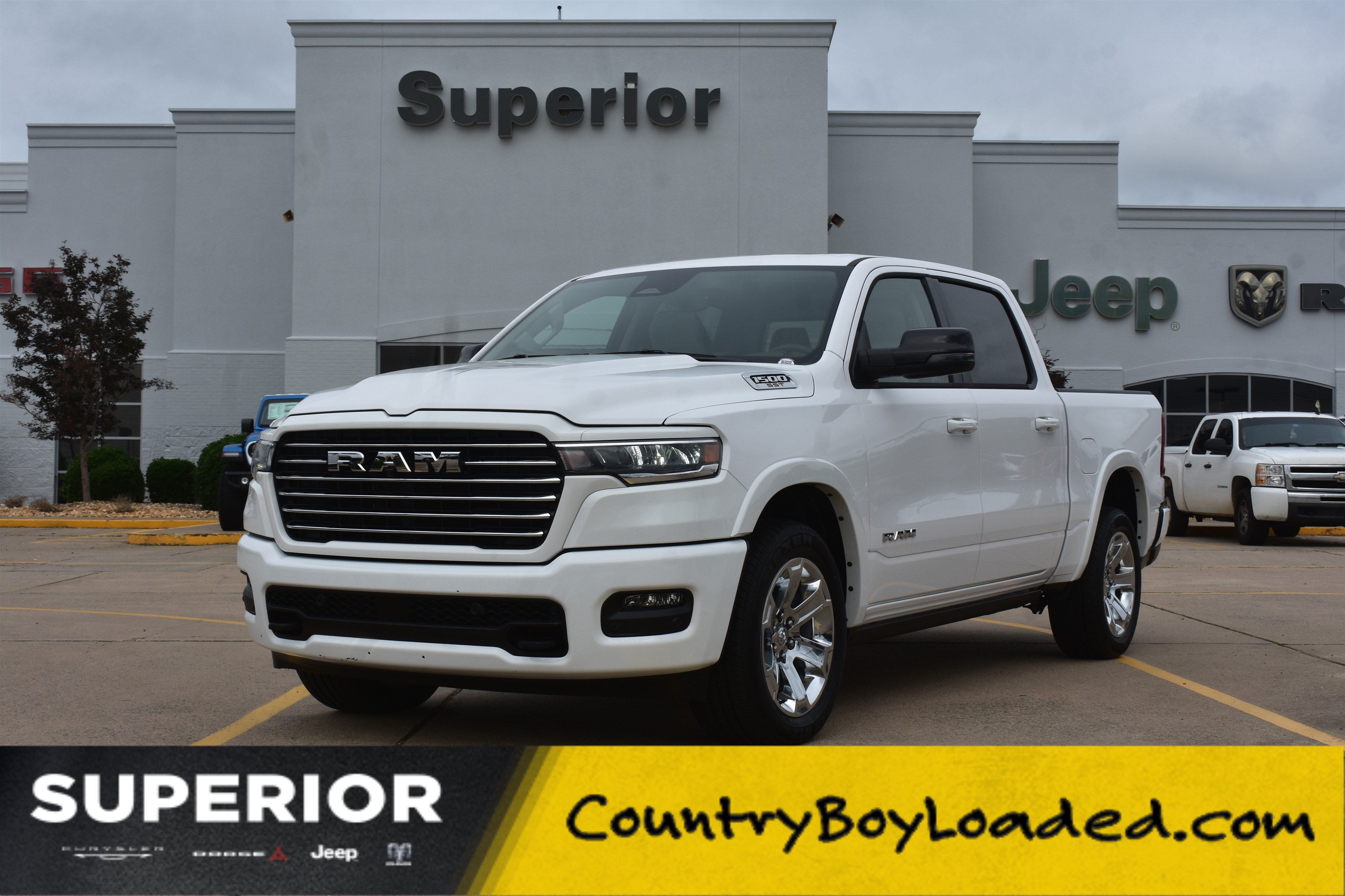 2025 RAM 1500 Laramie 4x4 Crew Cab 5'7's photo