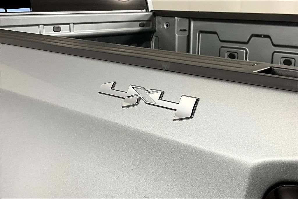 New 2026 Sterling Metallic GMC Pro image 9
