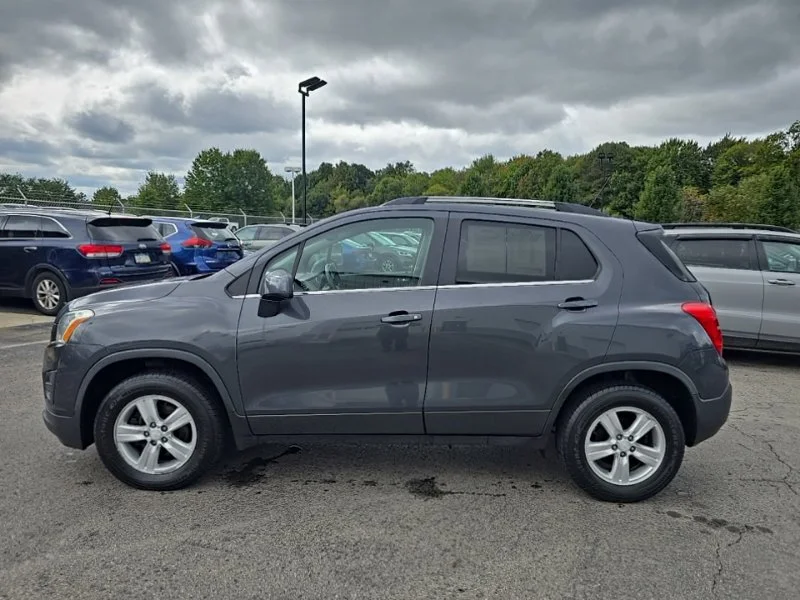 Used 2016 Gray Chevrolet LT image 4