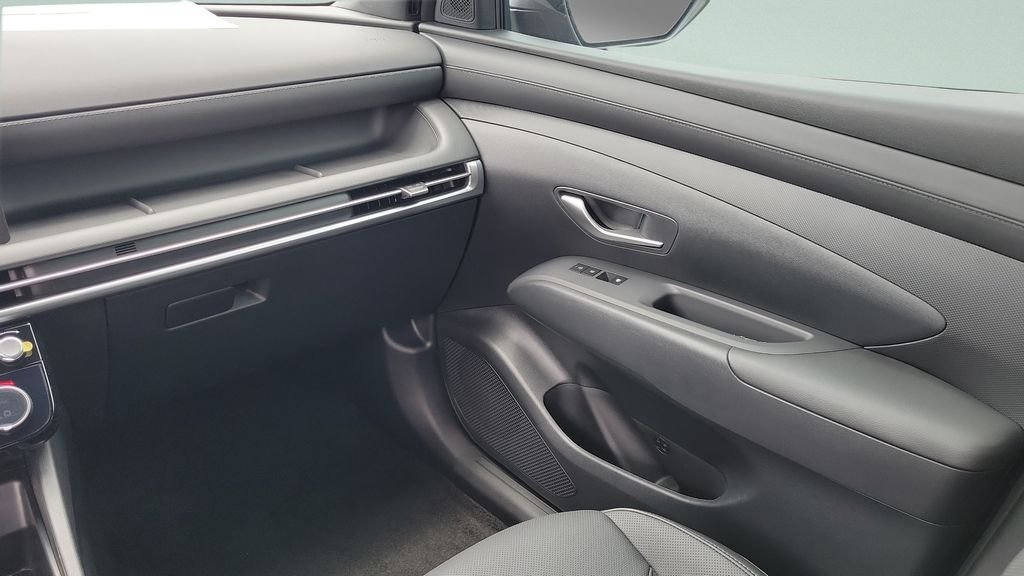 2026 Hyundai Santa Cruz SEL - Photo 14