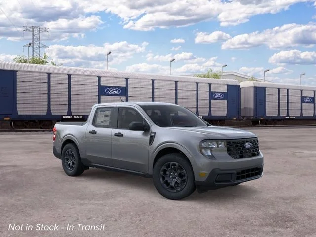 New 2026 Carbonized Gray Metallic Ford XLT image 7