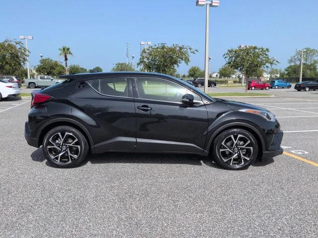 Used 2019 Black Toyota Limited image 3