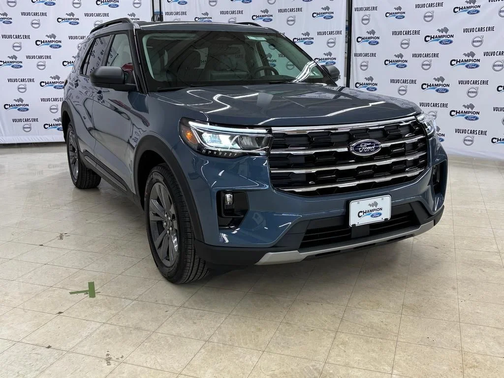 2026 Ford Explorer Active 4WD's photo
