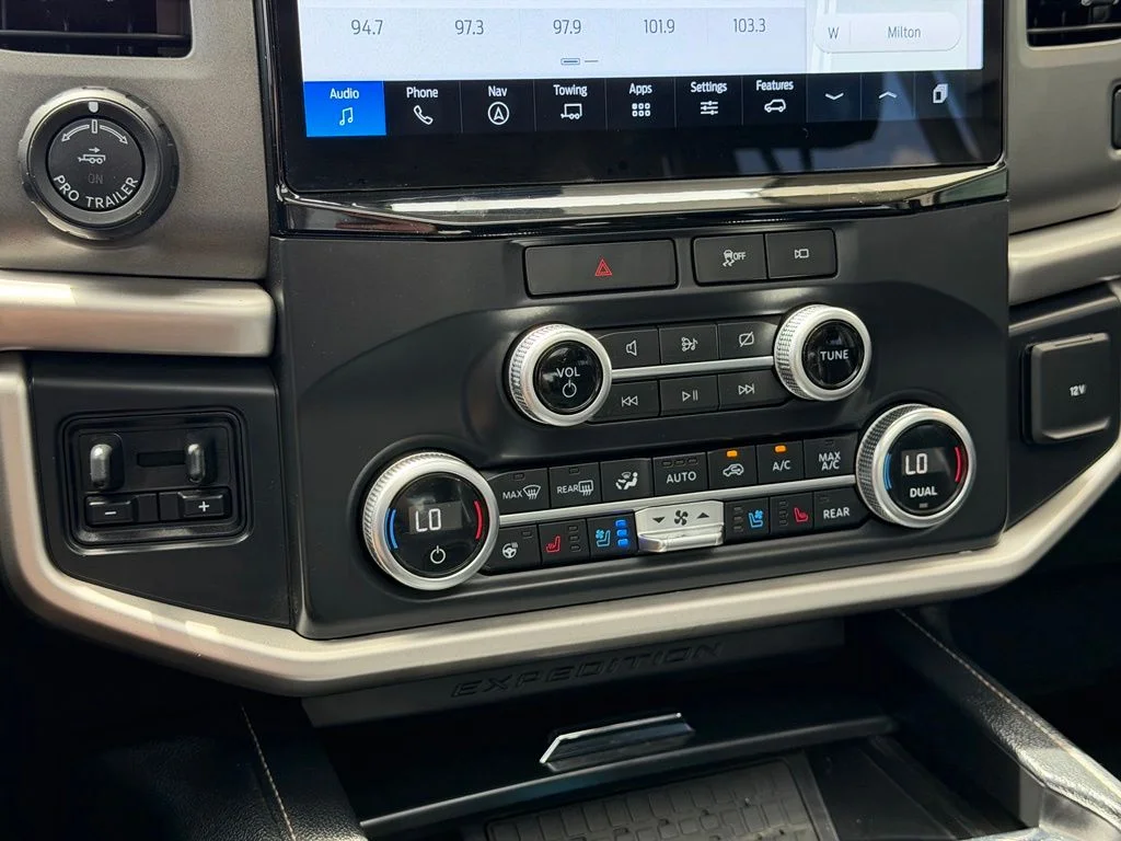 Used 2022 White Ford XLT image 14