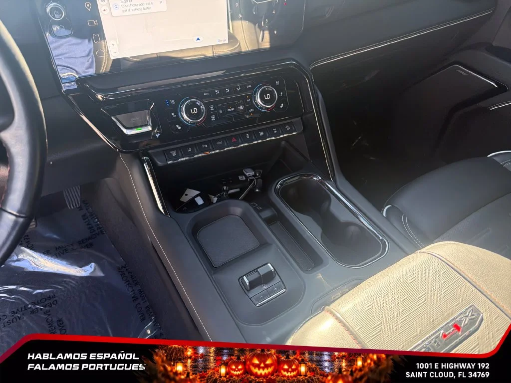 Used 2024 Summit White GMC AT4X image 20