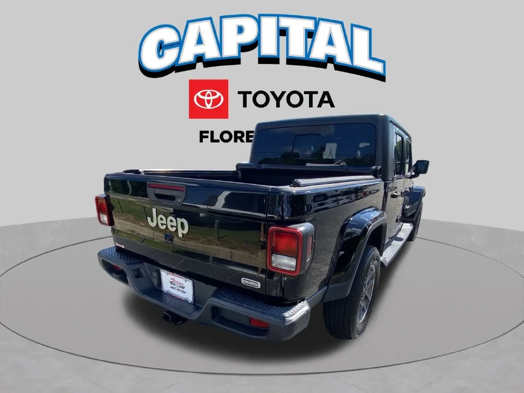 Used 2021 Black Jeep Overland image 15