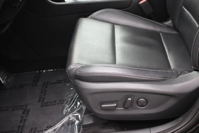 Used 2020 Red Kia S image 20
