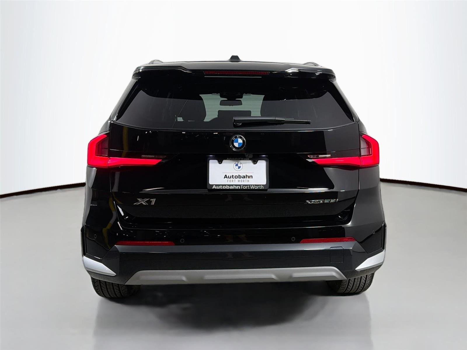 Used 2026 Jet Black BMW xDrive28i image 6