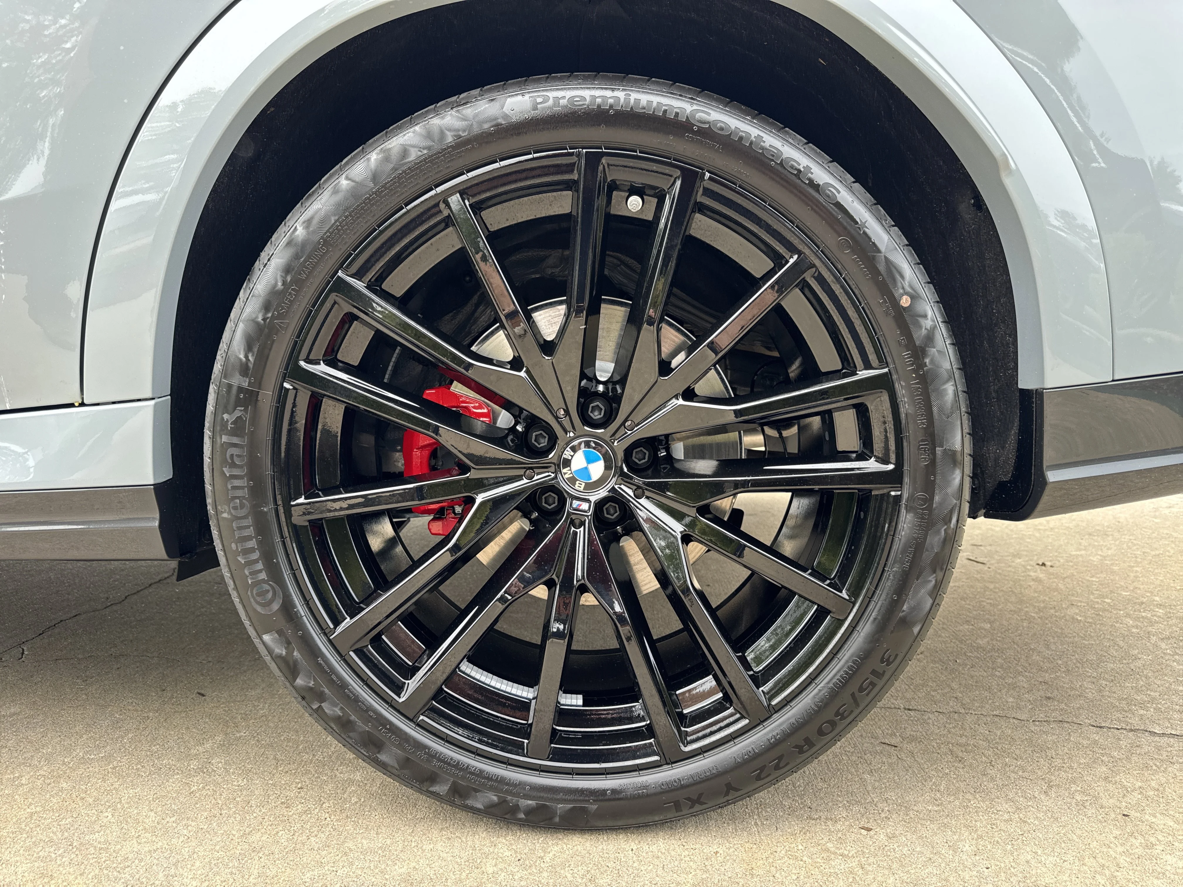 New 2027 0C4P Brooklyn Grey Metallic BMW xDrive40i image 27