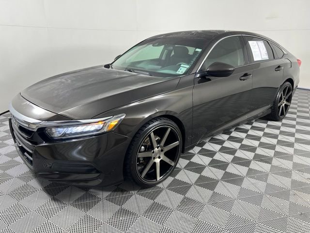 Used 2018 Black Honda LX image 3