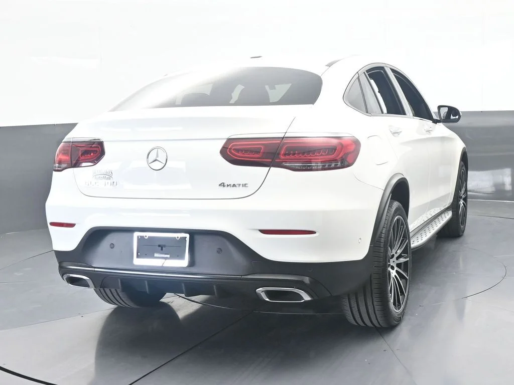 Used 2022 Diamond White Mercedes-Benz GLC 300 Coupe image 4
