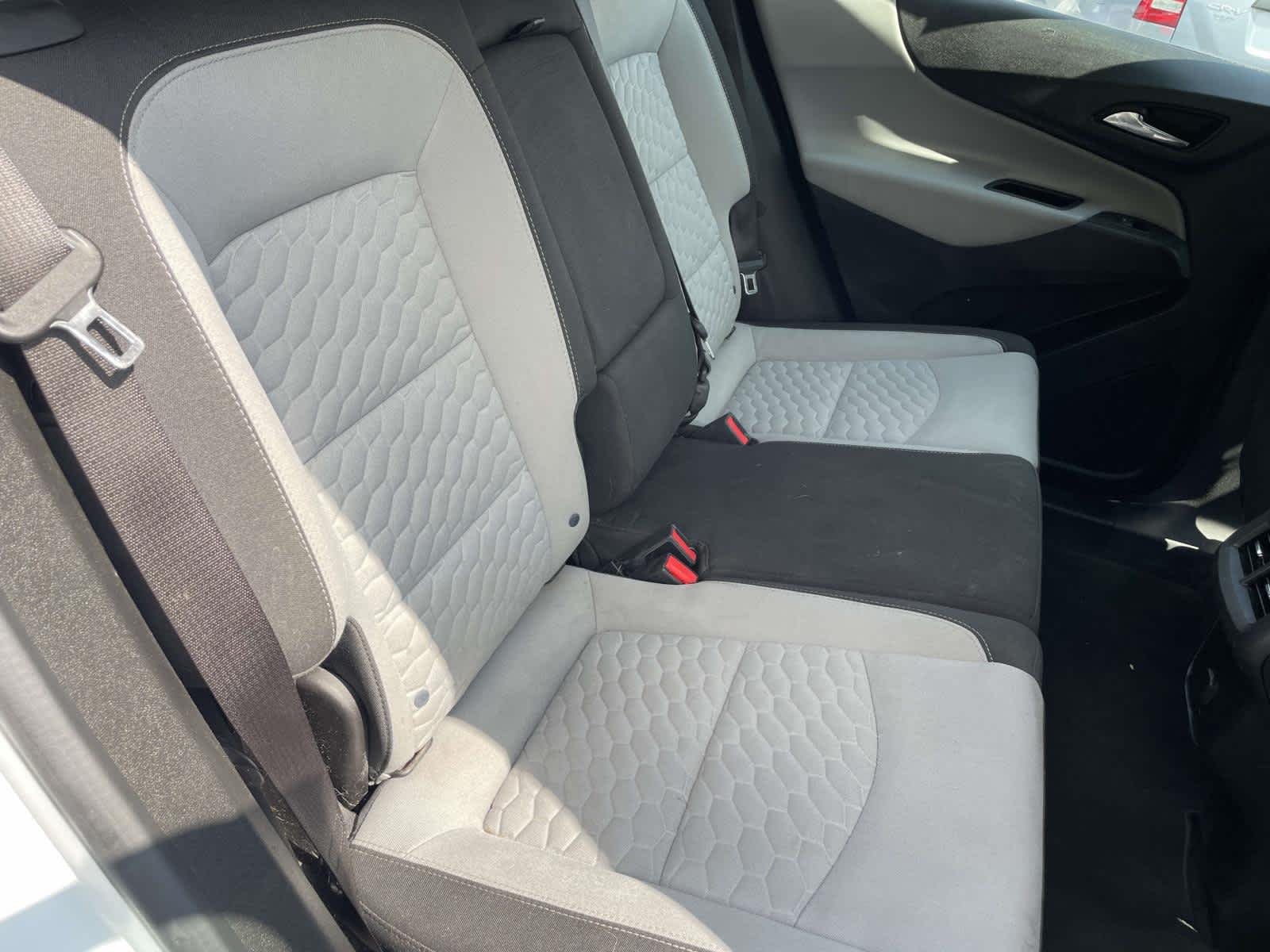 Used 2018 Summit White Chevrolet LS image 25