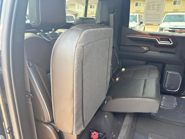 Used 2023 Onyx Black GMC Denali image 39