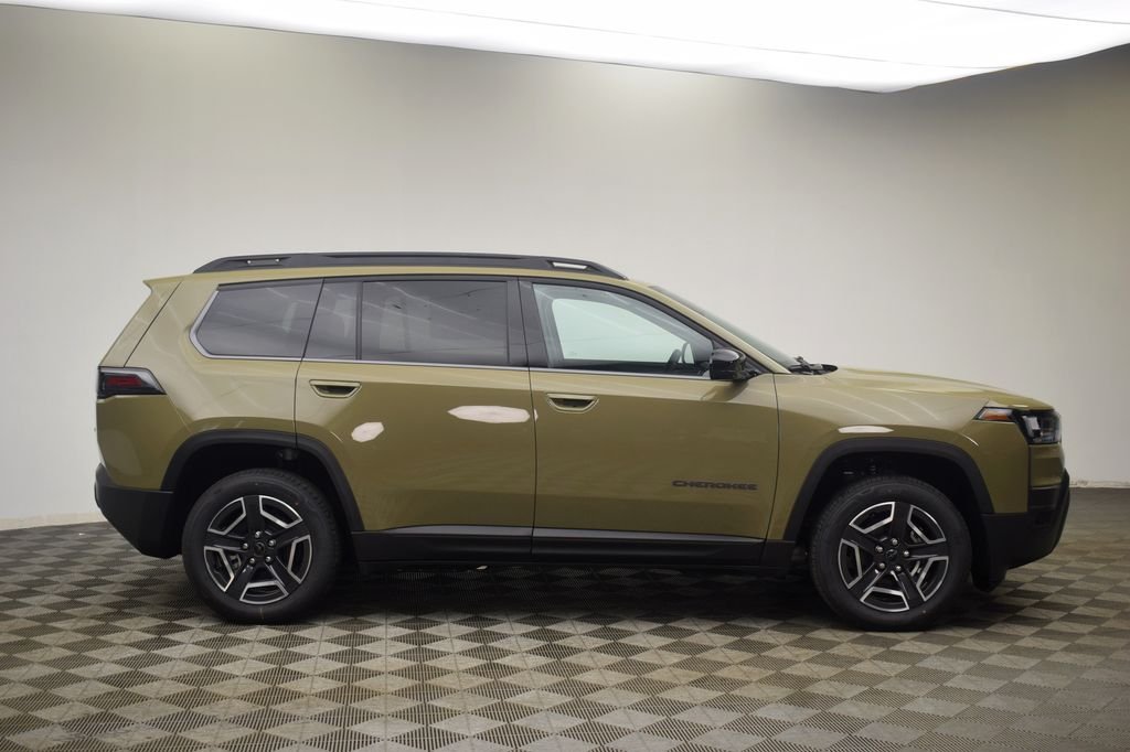 New 2026 41 Exterior Paint Jeep Laredo image 3