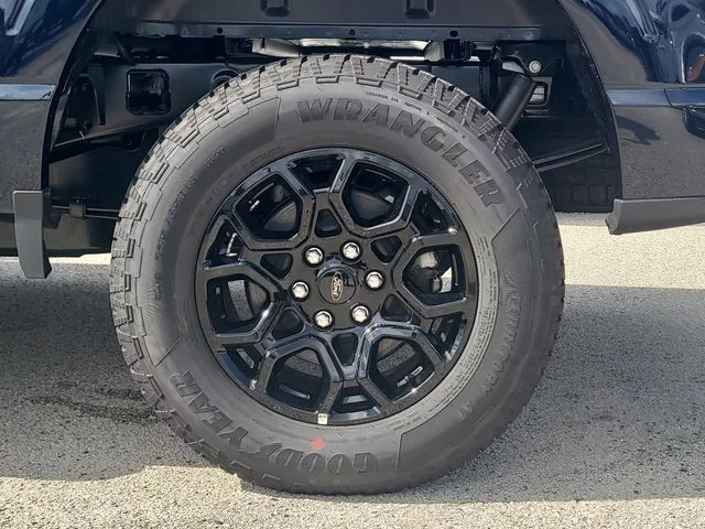 New 2026 Blue Metallic Ford XLT image 8