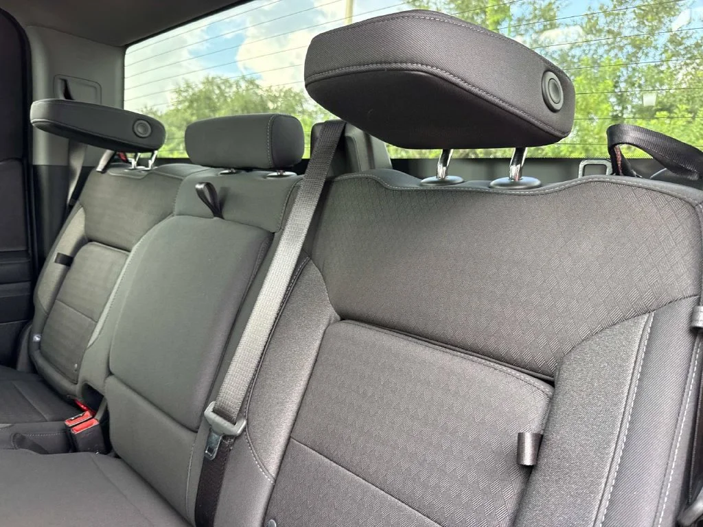 Used 2025 Red GMC Elevation image 17