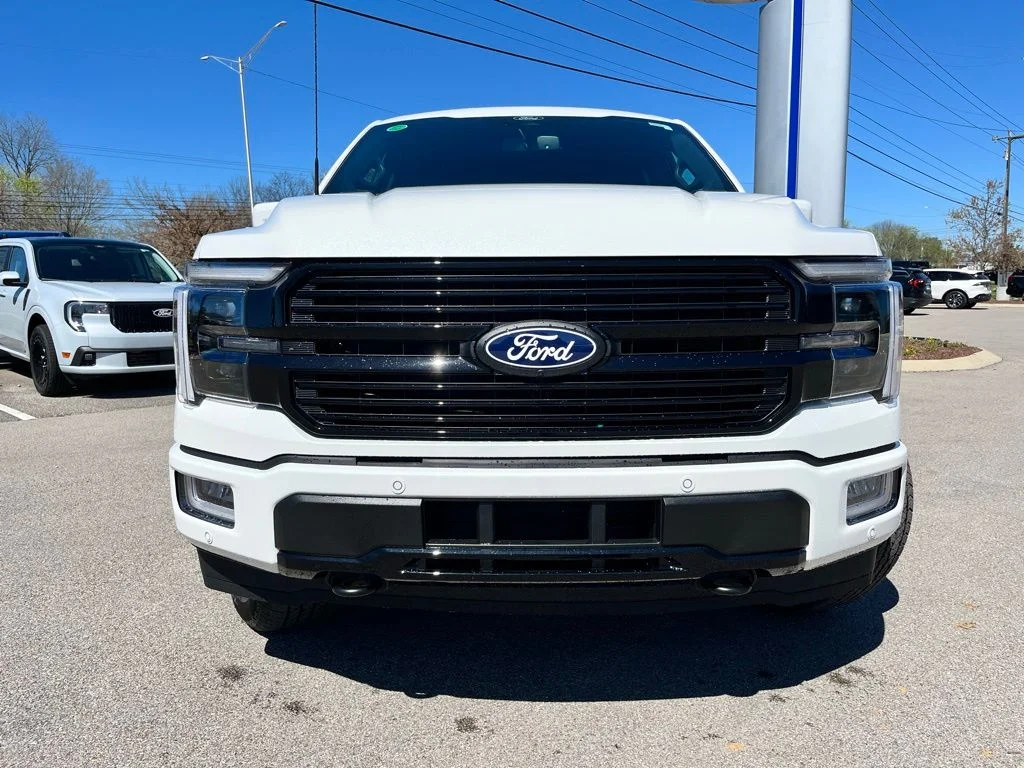 New 2026 White Ford Platinum image 2
