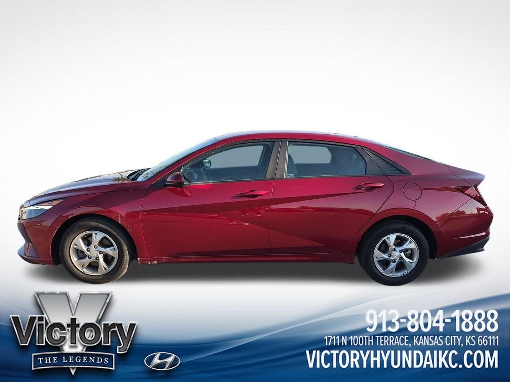 Used 2023 Hyundai Elantra SE with VIN KMHLL4AG7PU631673 for sale in Kansas City