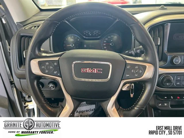 Used 2020 White GMC Denali image 9