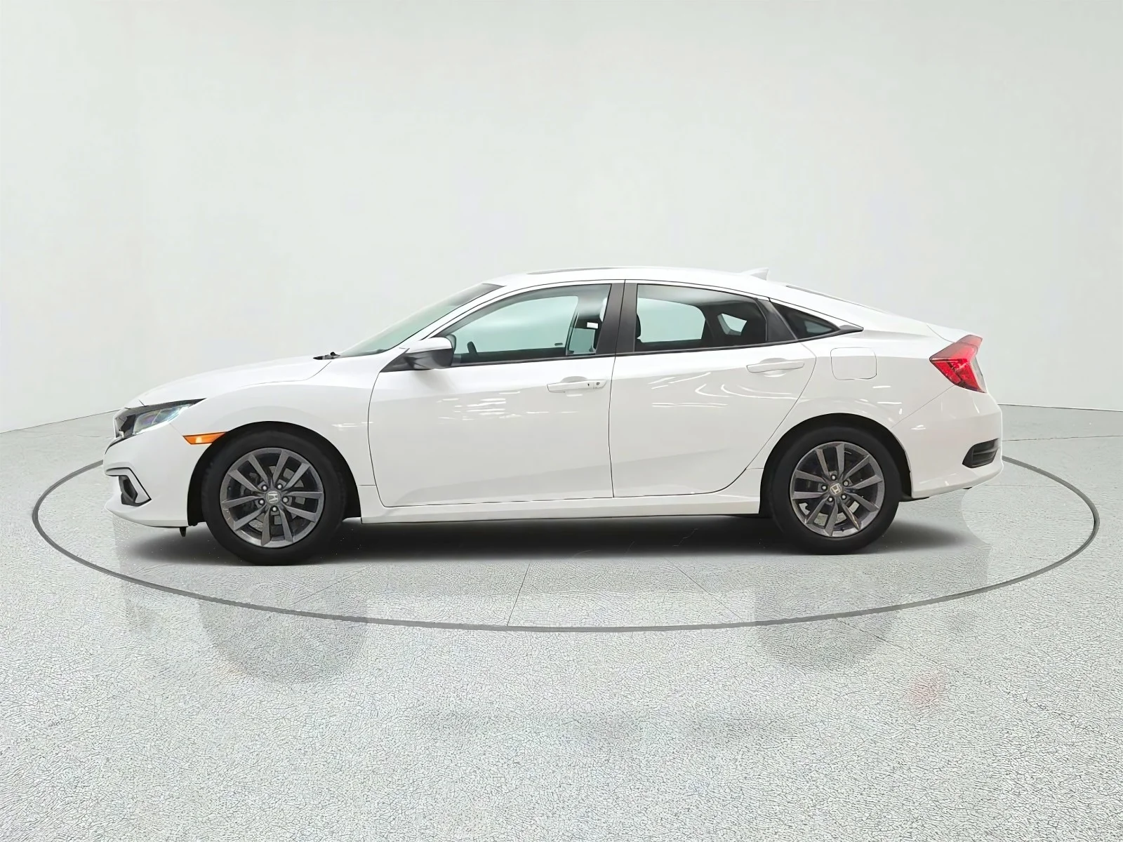 Used 2019 Platinum White Pearl Honda EX CVT image 8