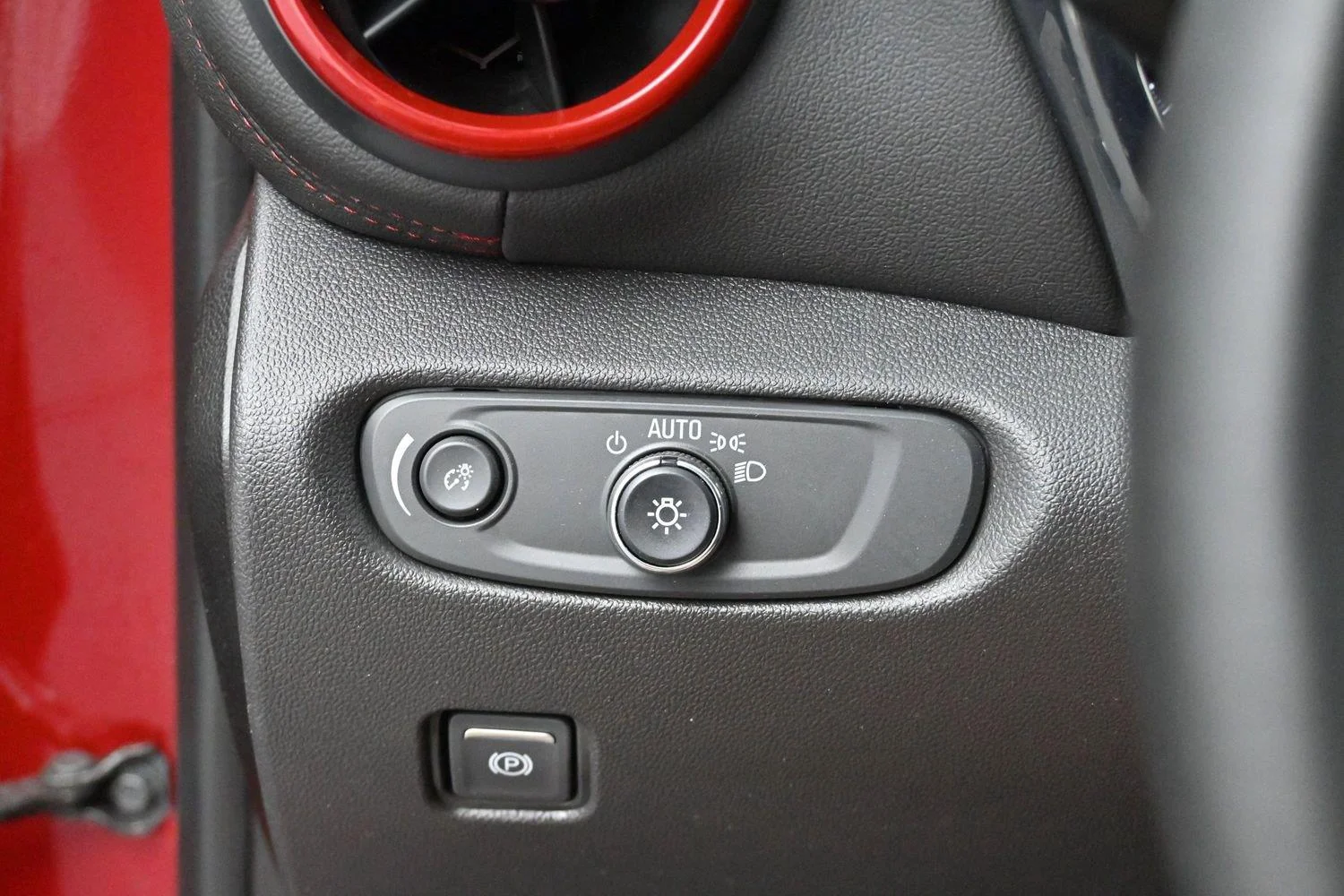 Used 2024 Radiant Red Tintcoat Chevrolet RS image 27