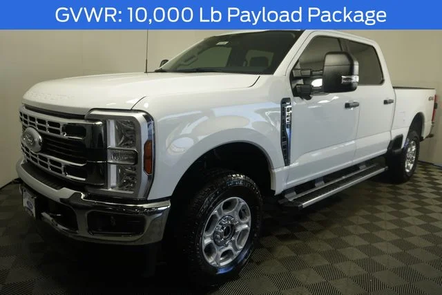 New 2026 Oxford White Ford F-250® XLT image 7