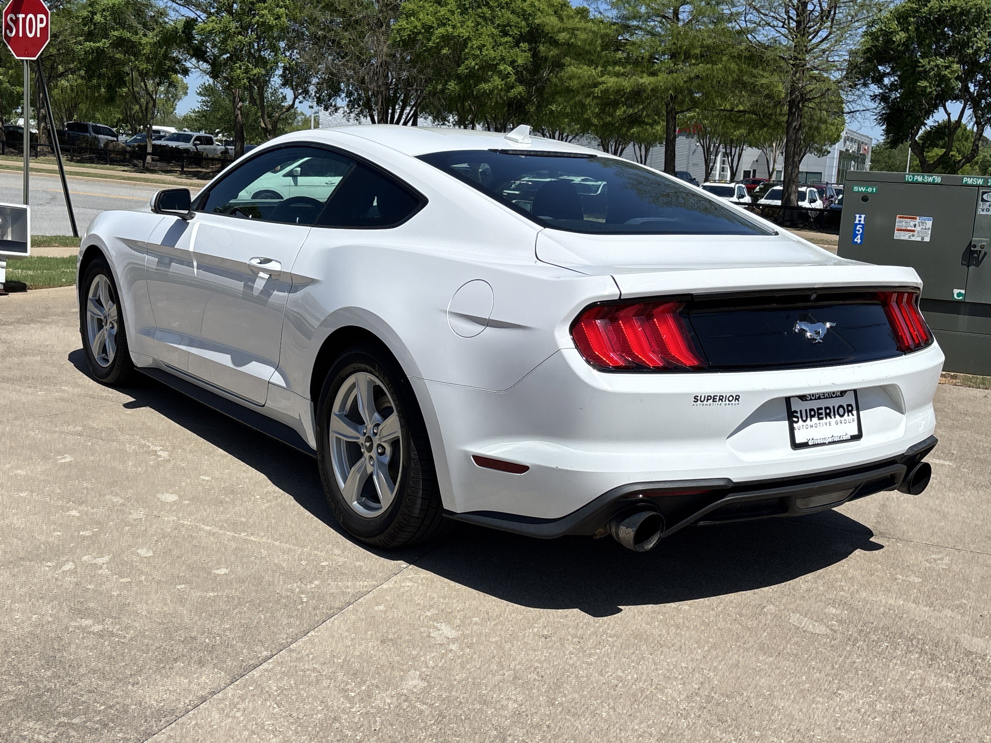Used 2021 Oxford White Ford EcoBoost image 6