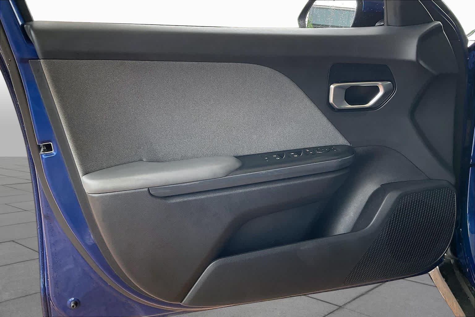Used 2025 Deep Sea Blue Kia EX image 19