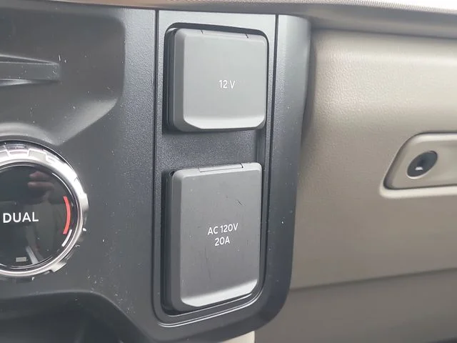 New 2026 Avalanche Ford Platinum image 27