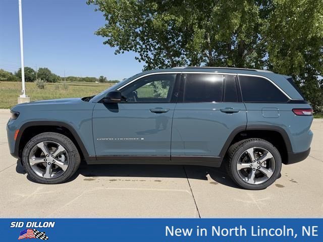 New 2026 Steel Blue Exterior Paint Jeep Limited image 2