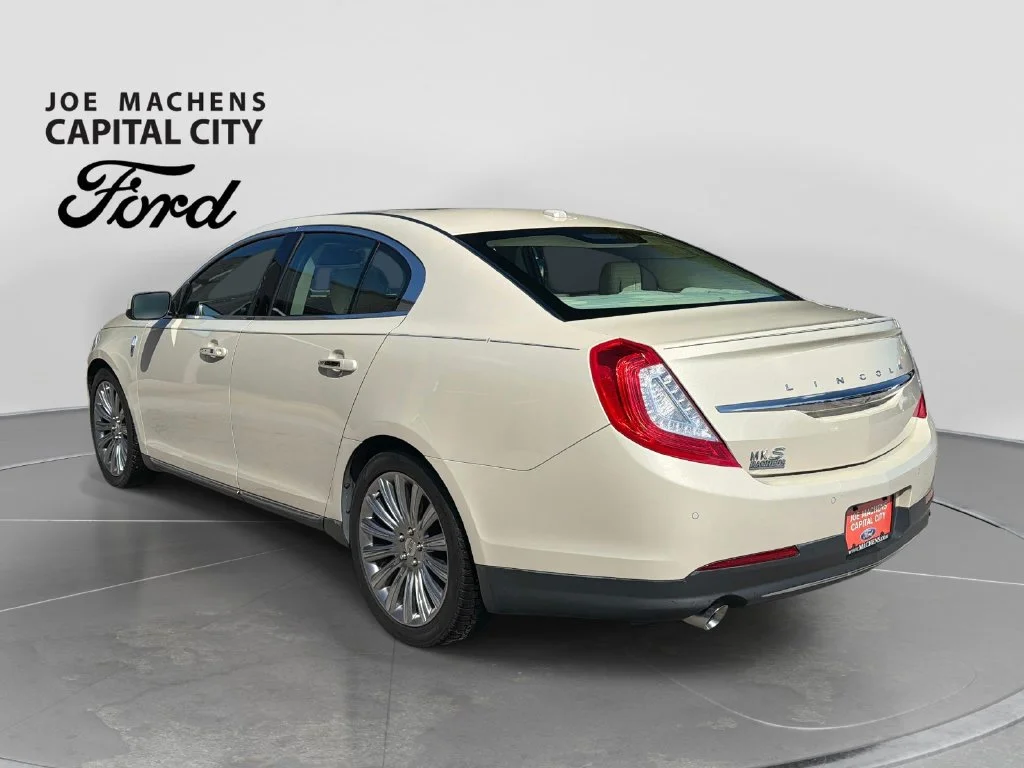 Used 2015 Silver Lincoln Base image 7