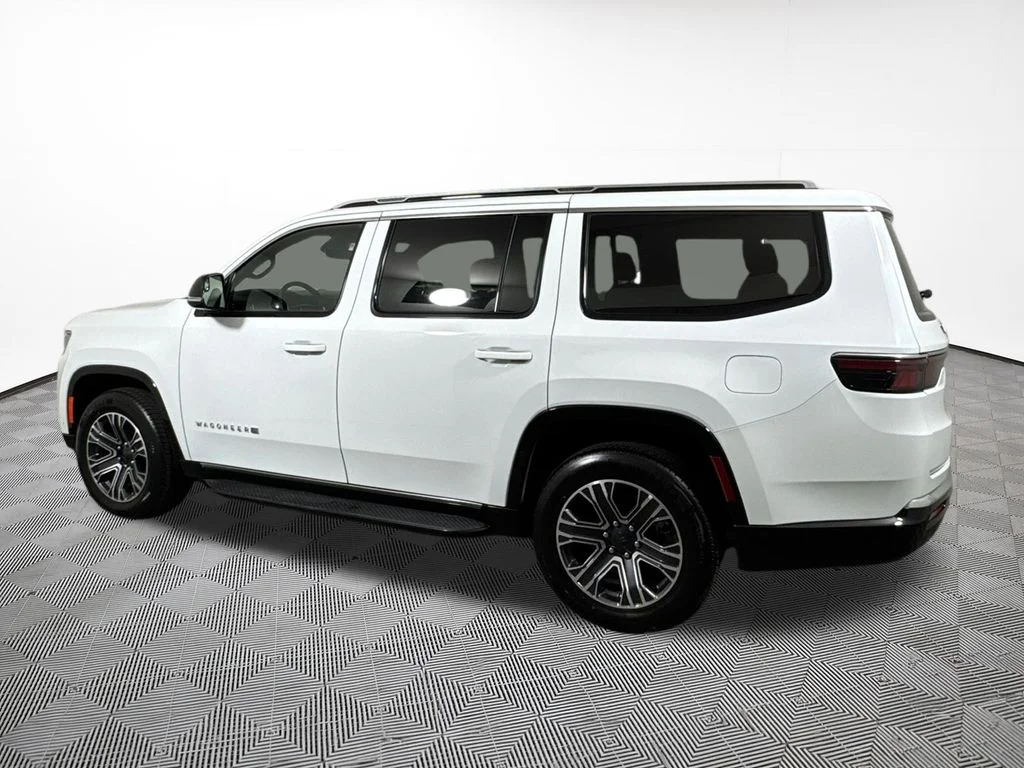Used 2024 White Jeep Series II image 11